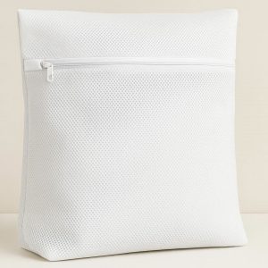 20 Large Capacity Laundry Bag for Delicates with Zipper Closure White
